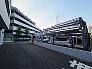 駐車スペースが嬉しいですね。※空き状況は都度ご確認下さい。