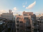 眺望や窓からの景色が良いと、家で過ごす時間も快適です。