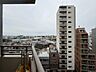 バルコニー：眺望や窓からの景色が良いと、家で過ごす時間も快適です。
