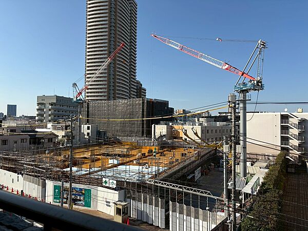 バルコニーを拡大表示