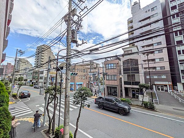 バルコニーを拡大表示