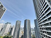 眺望や窓からの景色が良いと、家で過ごす時間も快適です。