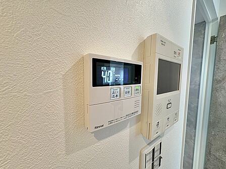 見やすい画面で操作しやすい給湯パネル。