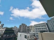 眺望や窓からの景色が良いと、家で過ごす時間も快適です。