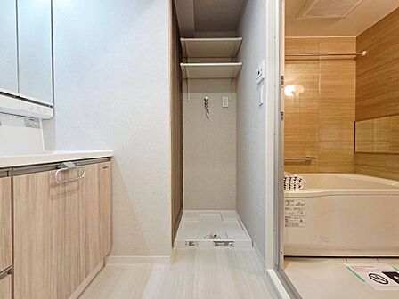十分な広さの脱衣所。