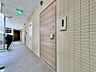 玄関：清潔感のある落ち着いた雰囲気の玄関です。