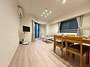 伸びやかな空間のなかで、ゆったりとしたひとときを過ごせます。