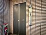 玄関：清潔感のある落ち着いた雰囲気の玄関です。
