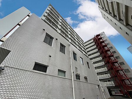 忙しく過ぎゆく日常を置き去るほど、ゆったりした時間が流れる住環境。