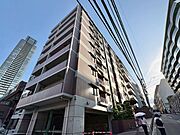 飽きのこないシンプルモダンな外観です。