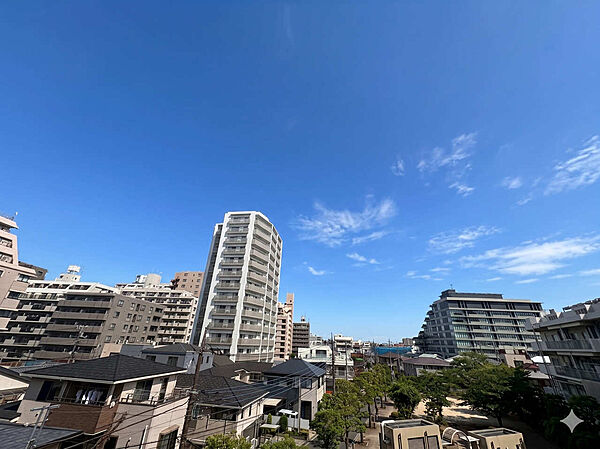 バルコニーを拡大表示