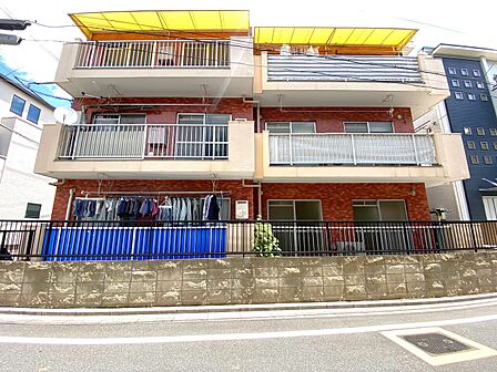 忙しく過ぎゆく日常を置き去るほど、ゆったりした時間が流れる住環境。