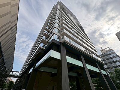外観：飽きのこないシンプルモダンな外観です。