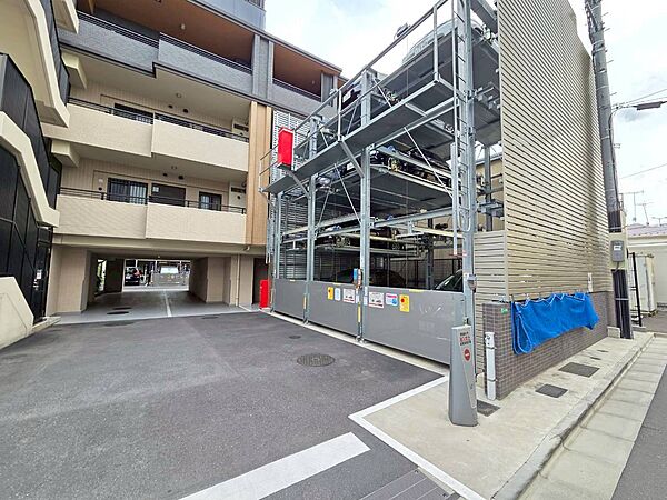 駐車場を拡大表示