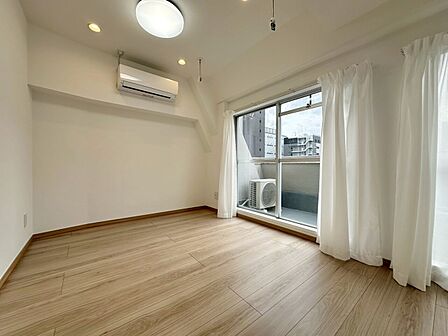 通風・採光に優れ、心地よい光と風が溢れています。