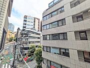 陽当たり・通風・開放感に恵まれた環境です。