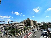 眺望や窓からの景色が良いと、家で過ごす時間も快適です。