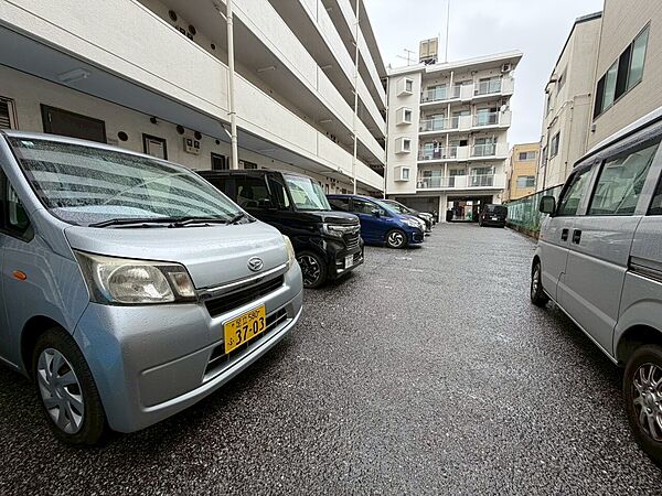 駐車場を拡大表示