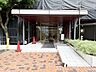 エントランス：上質感漂う玄関アプローチです。
