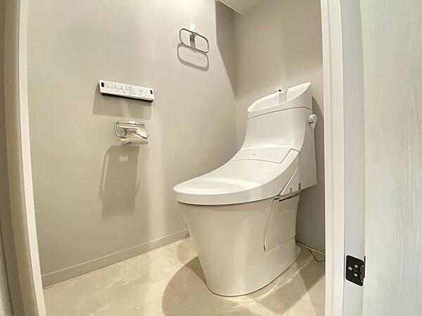トイレを拡大表示