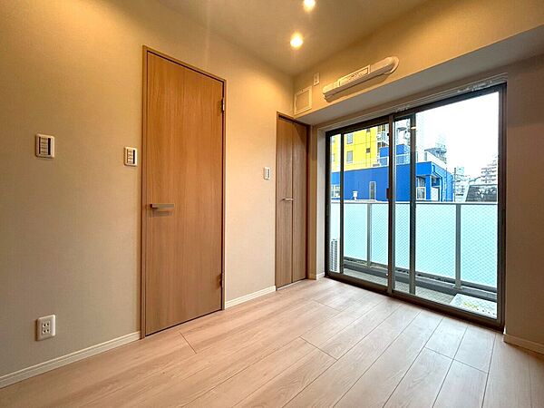 寝室を拡大表示