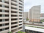 眺望や窓からの景色が良いと、家で過ごす時間も快適です。