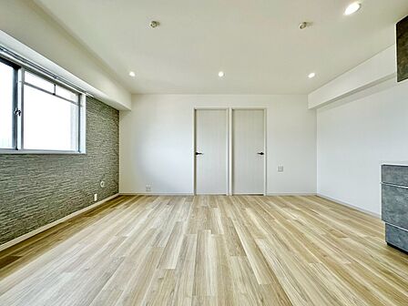落ち着いた雰囲気に包まれて、伸びやかな空間。