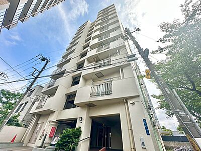 外観:飽きのこないシンプルモダンな外観です。 外観:飽きのこないシンプルモダンな外観です。