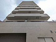 忙しく過ぎゆく日常を置き去るほど、ゆったりした時間が流れる住環境。