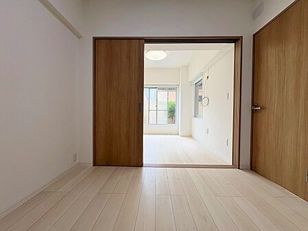 充実した生活は伸びやかな居室空間から始まります。