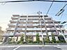 外観：忙しく過ぎゆく日常を置き去るほど、ゆったりした時間が流れる住環境。