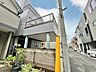 エントランス：上質感漂う玄関アプローチです。
