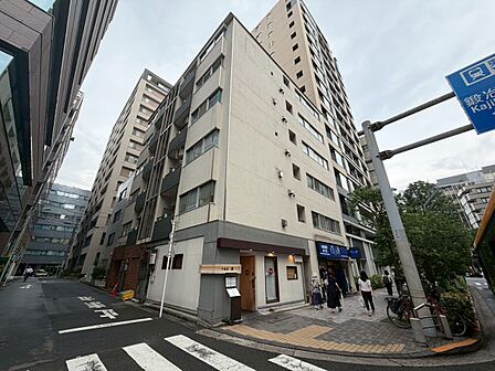 忙しく過ぎゆく日常を置き去るほど、ゆったりした時間が流れる住環境。