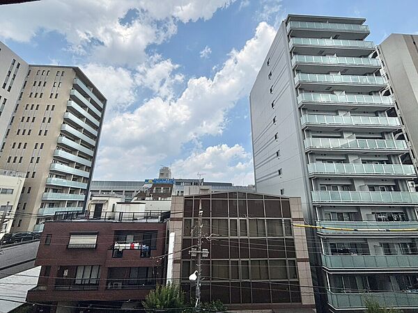 バルコニーを拡大表示