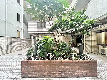 眺望や窓からの景色が良いと、家で過ごす時間も快適です。