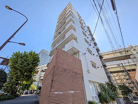 飽きのこないシンプルモダンな外観です。