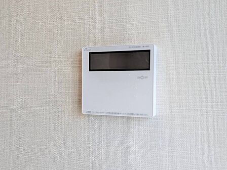 見やすい画面で操作しやすい給湯パネル。