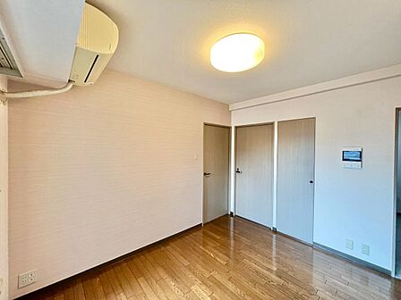 伸びやかな空間のなかで、ゆったりとしたひとときを過ごせます。