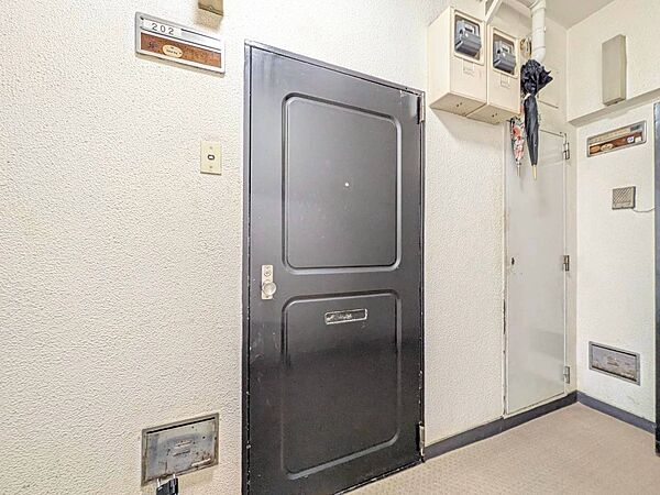 玄関を拡大表示