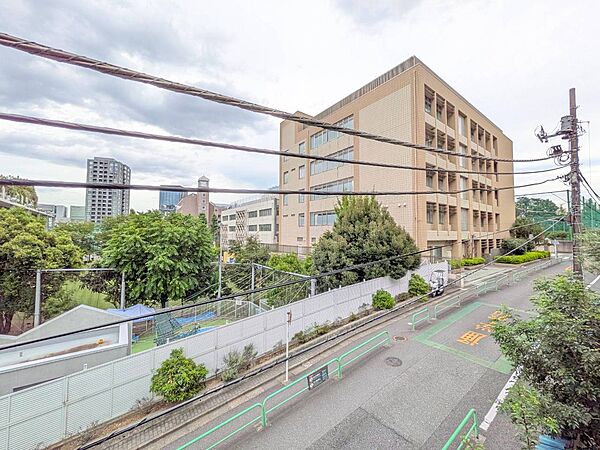バルコニーを拡大表示