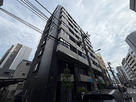飽きのこないシンプルモダンな外観です。