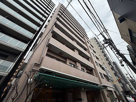 飽きのこないシンプルモダンな外観です。