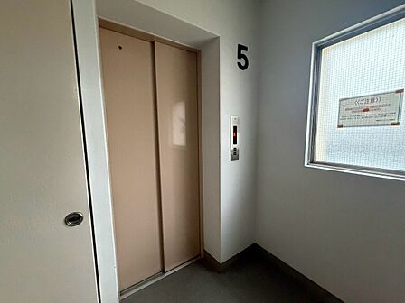 エレベーター完備のため荷物が多くなっても安心。