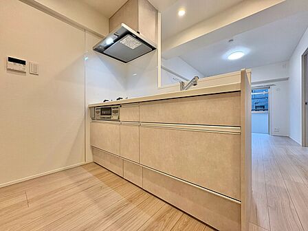 使いやすくスタイリッシュなキッチン空間になっております。
