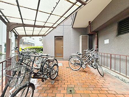 駐輪場も綺麗に整頓されています。※空き状況は都度ご確認下さい。