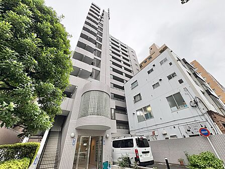 飽きのこないシンプルモダンな外観です。