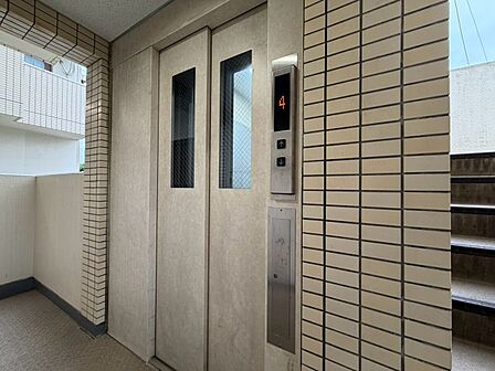 エレベーター完備のため荷物が多くなっても安心。