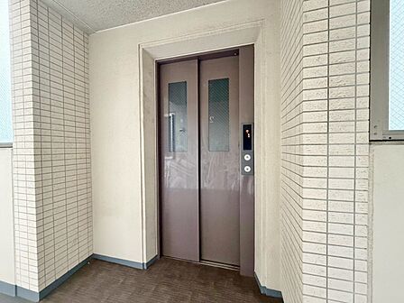 エレベーター完備のため荷物が多くなっても安心。