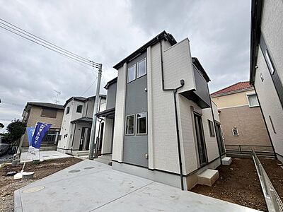 外観：飽きのこないシンプルモダンな外観です。