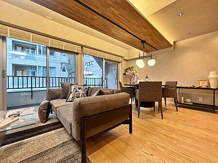 充実した生活は伸びやかな居室空間から始まります。